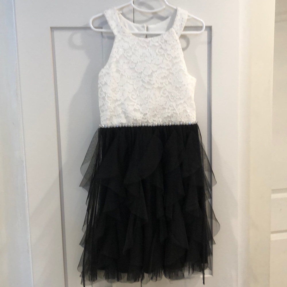 Girls Formal Black and White Dress